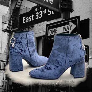 Zara Crushed Velvet Heeled Booties Blue